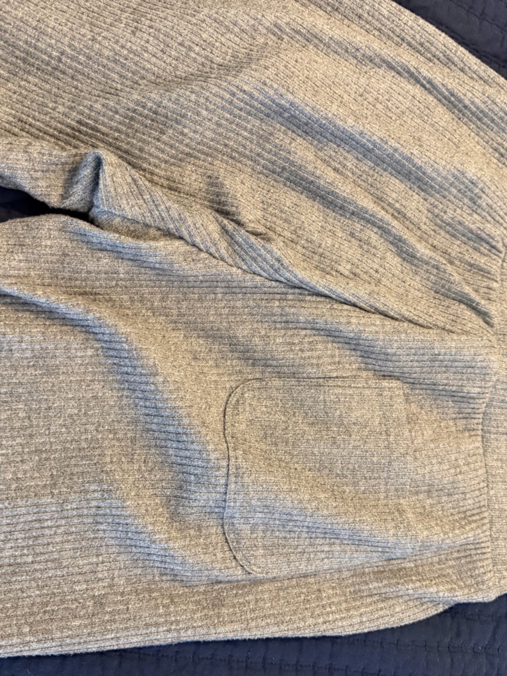 ALO Yoga Gray Ribbed Women's Jogger Pants - Picture 3 of 8